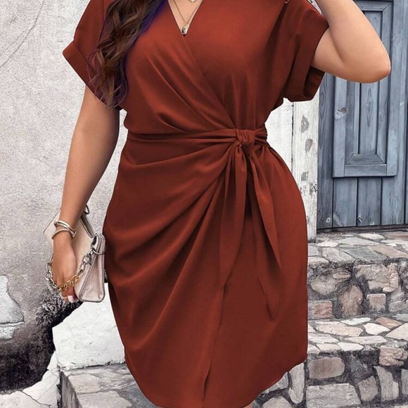 SHEIN Dresses & Skirts - SHEIN Terracotta Tie-Front Midi Dress